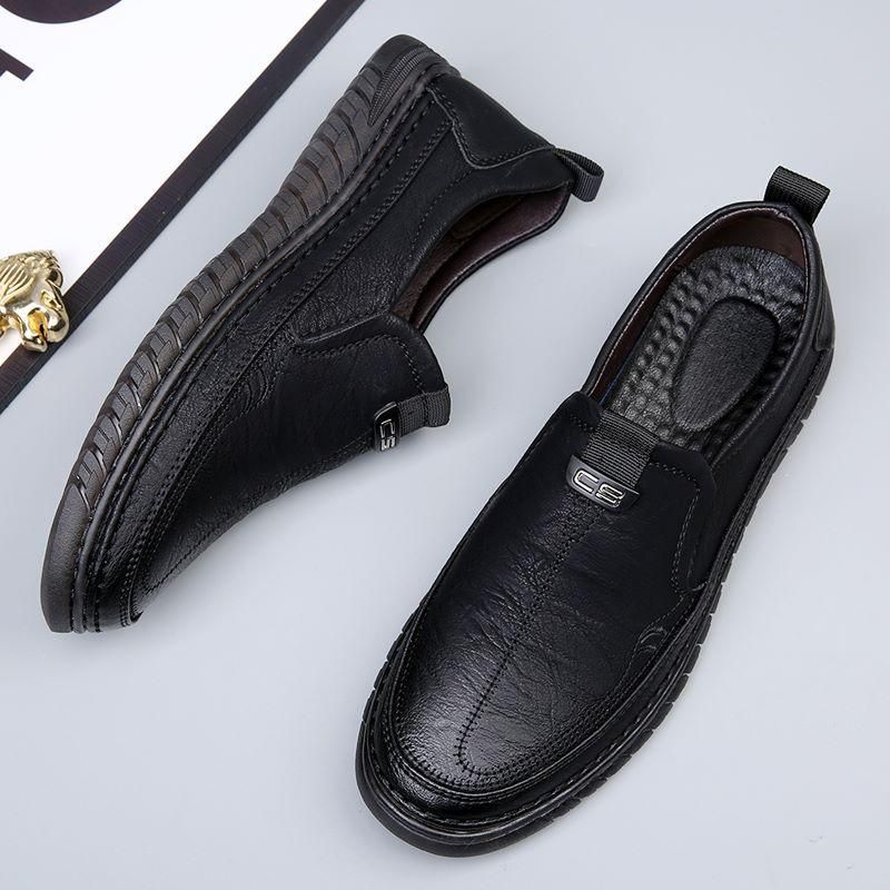 Trendy Casual Shoes Water resistance , light weight material @ Just Rs.599/-